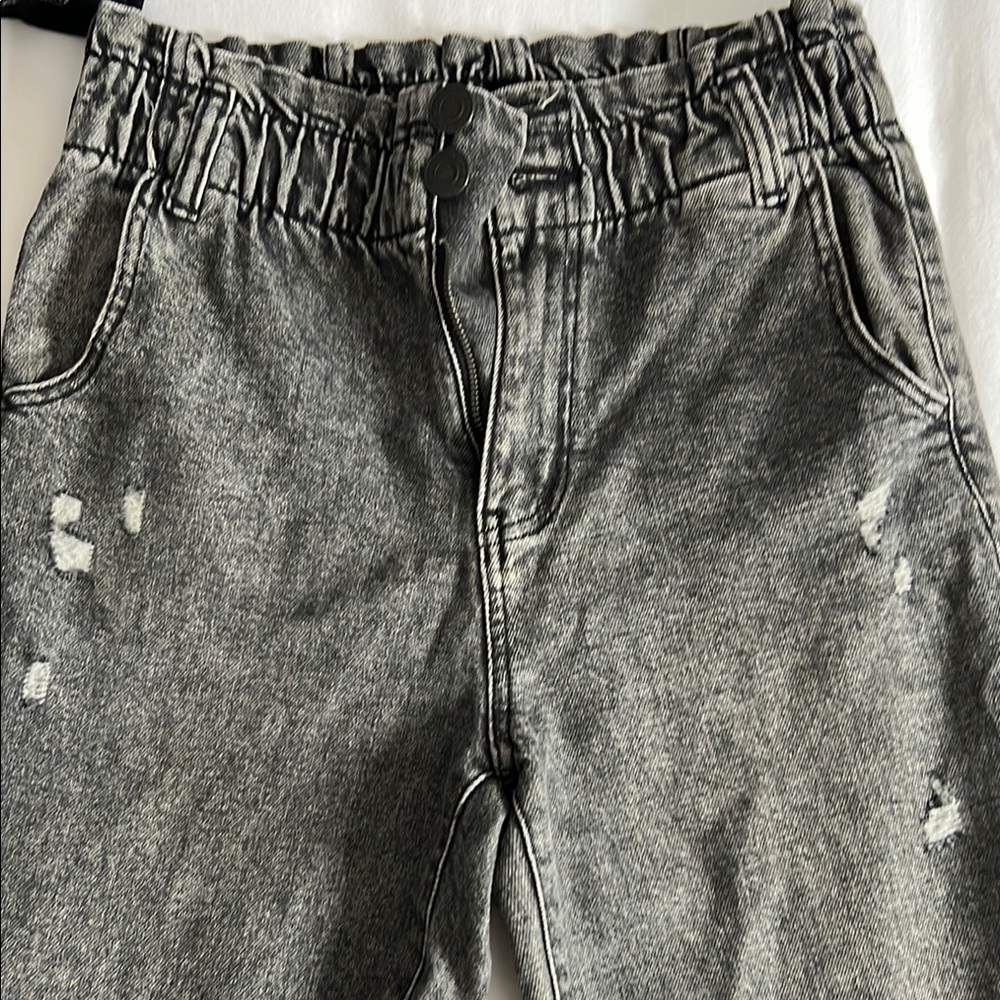 Distressed Gray Women's Jeans